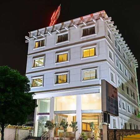 Itsy By Treebo - Greenwood Inn And Suites Near Mysore Palace Narasimharaja Puram ภายนอก รูปภาพ